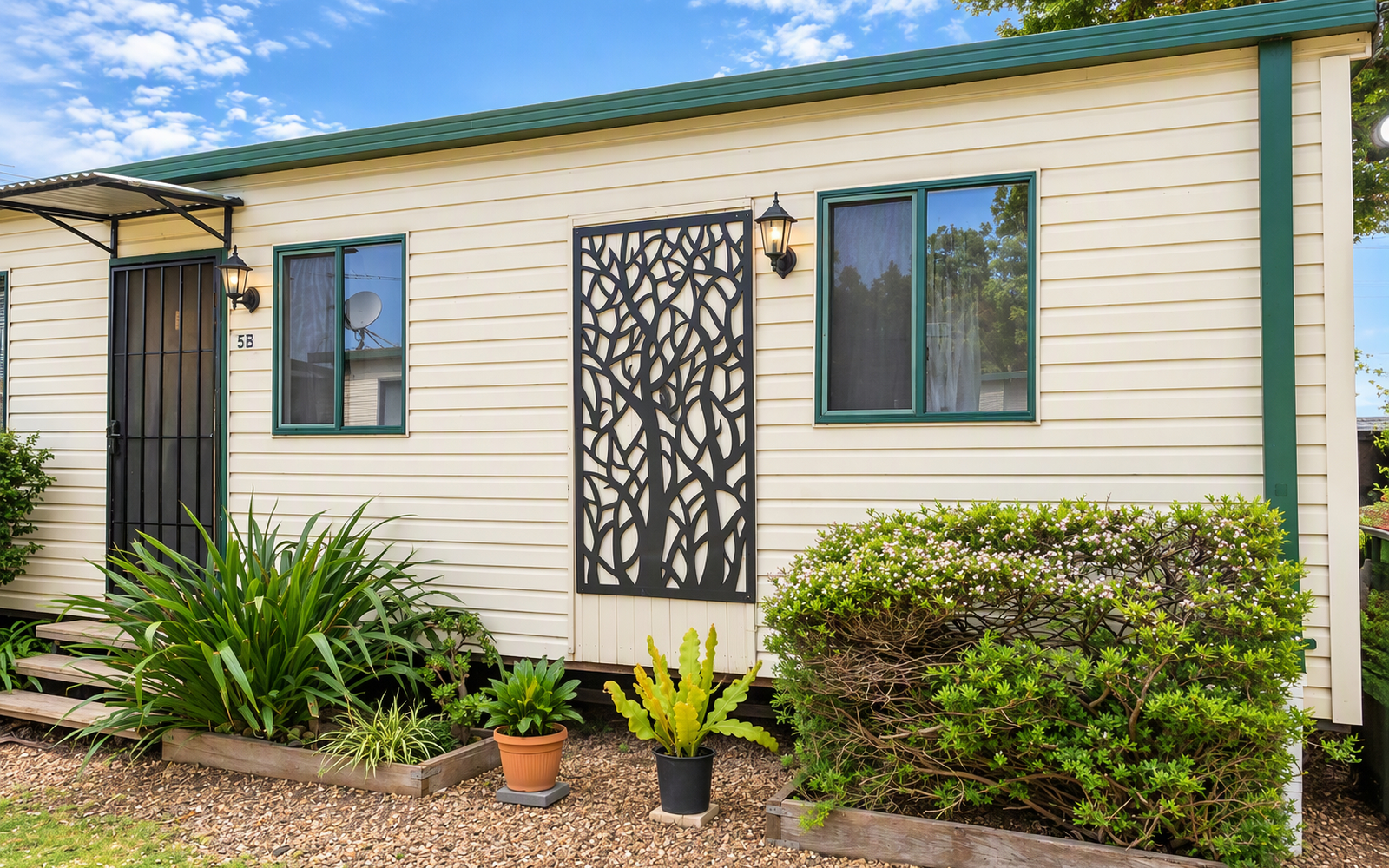 1 Bedroom - Utilities Included!