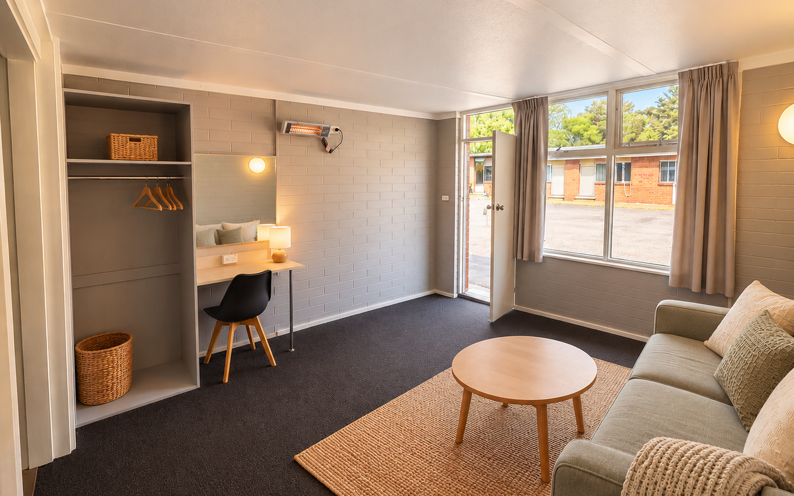 Double Motel Unit with Kitchen - Utilities included!