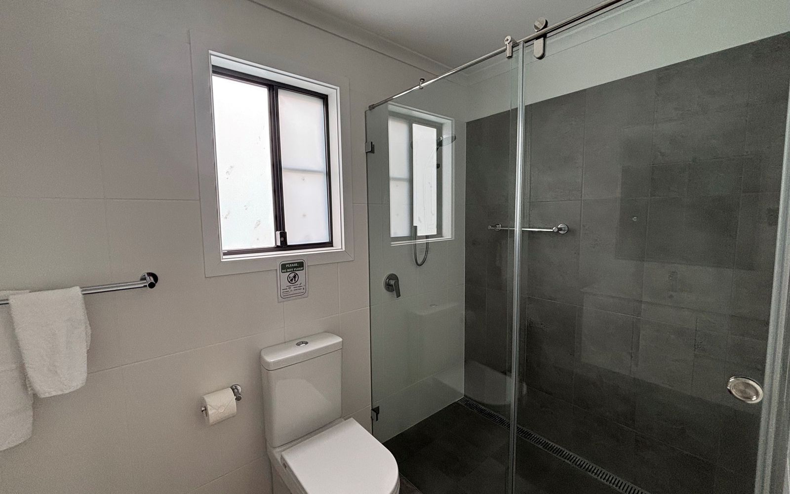 Furnished Self-Contained Cabin – $610 per week including power and water