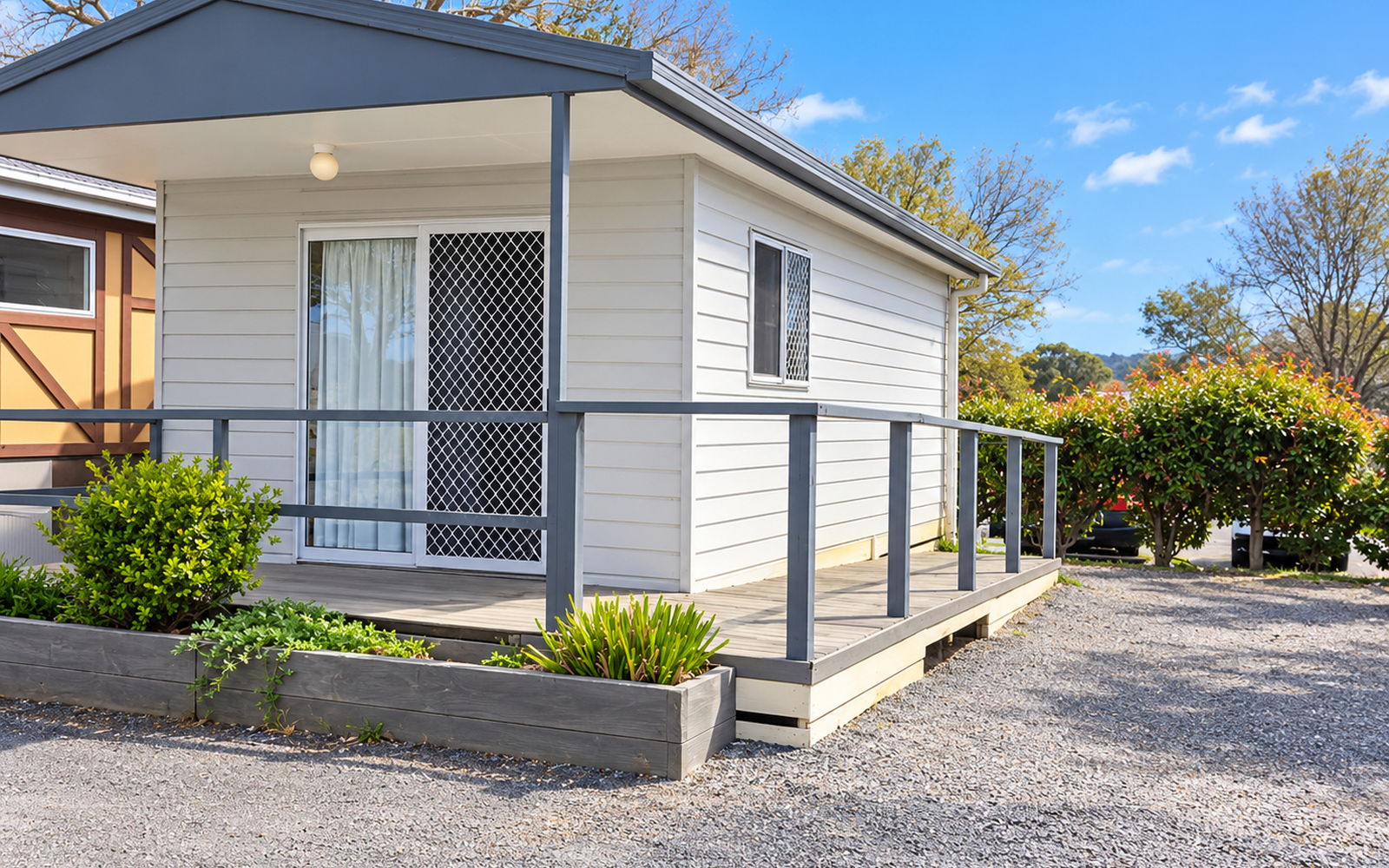Fully Furnished 1-Bedroom Cabin